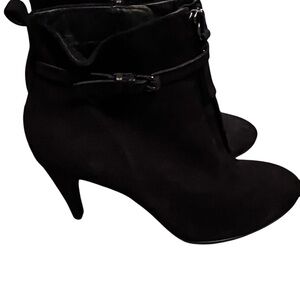 Elegant Vince Camuto  Black Suede Women's Ankle Boots